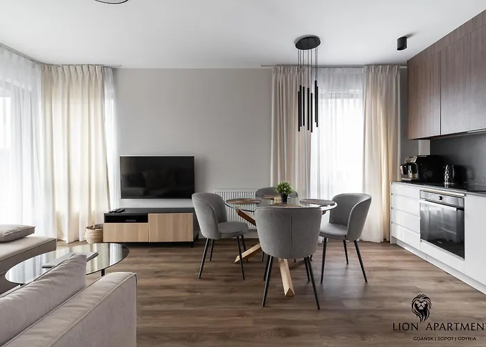Апартаменты Old Town Scala Apartamens C With Parking By Lion *