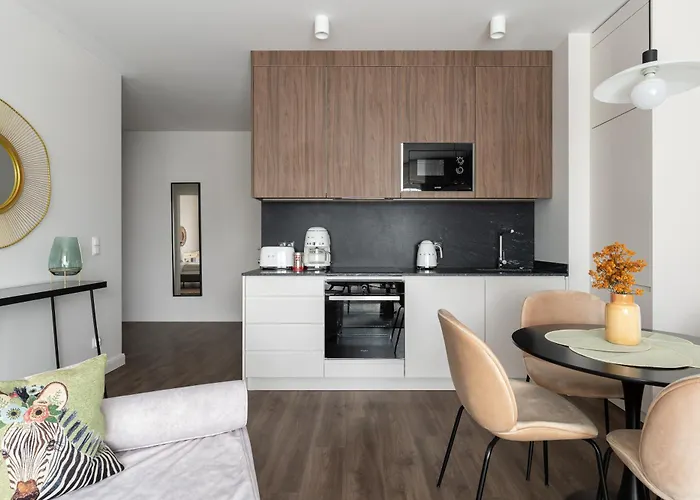 Old Town Scala Apartamens C With Parking By Lion Апартаменты *