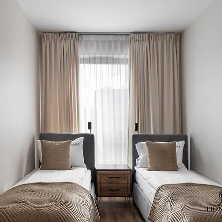 Old Town Scala Apartamens C With Parking By Lion גדנסק