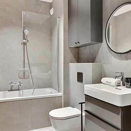 Апартаменты Old Town Scala Apartamens C With Parking By Lion *
