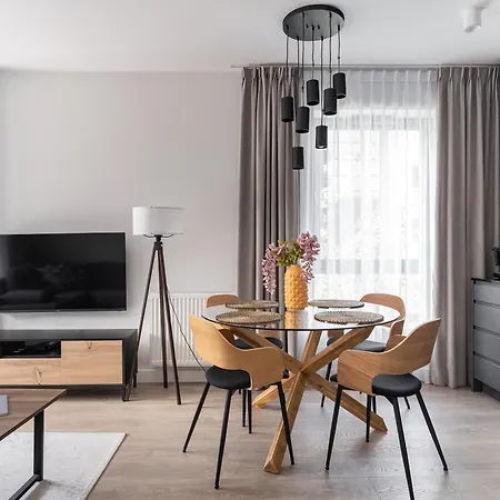 Old Town Scala Apartamens C With Parking By Lion * Гданьск