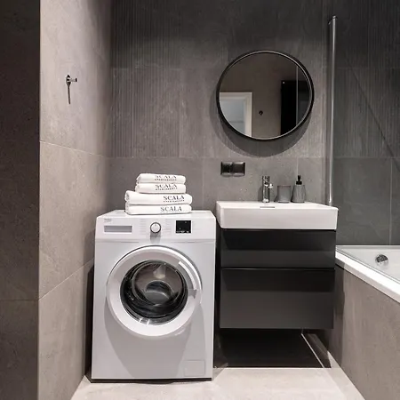 Apartment Scala Center Premium With Parking By Lion